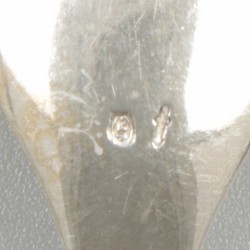 7-delige set koffie- / theelepels met suikerschep zilver.
