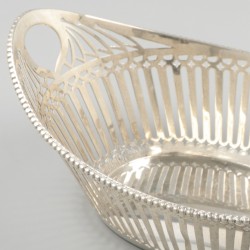 Bonbonmandje zilver.