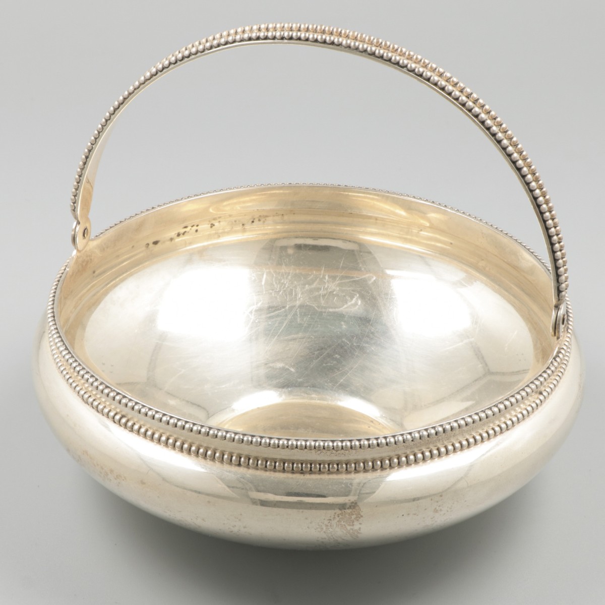 Bonbonnière (Voorschoten 1880) zilver.