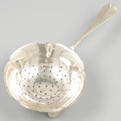 Theezeef met lekbak zilver.