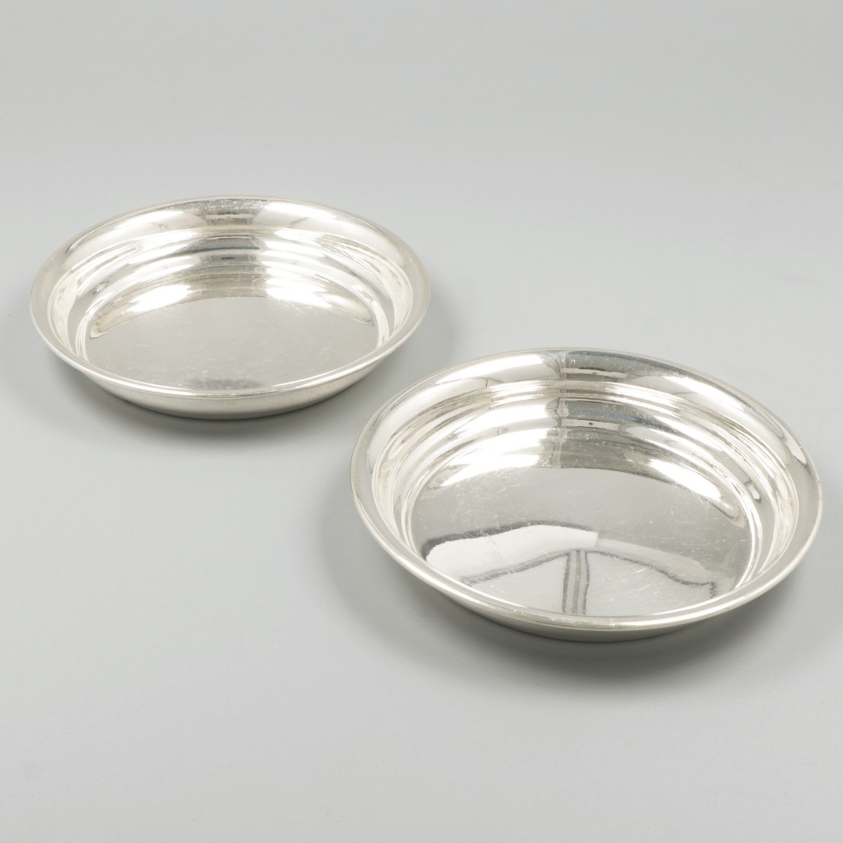 Set flessenbakken zilver.