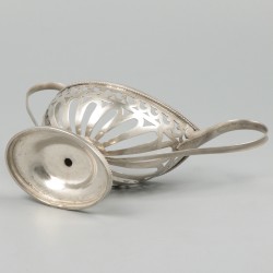 2-delige set zoutkelders (Brussel, J.C. Buls, ca. 1820) zilver.