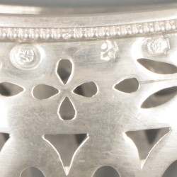 2-delige set zoutkelders (Brussel, J.C. Buls, ca. 1820) zilver.
