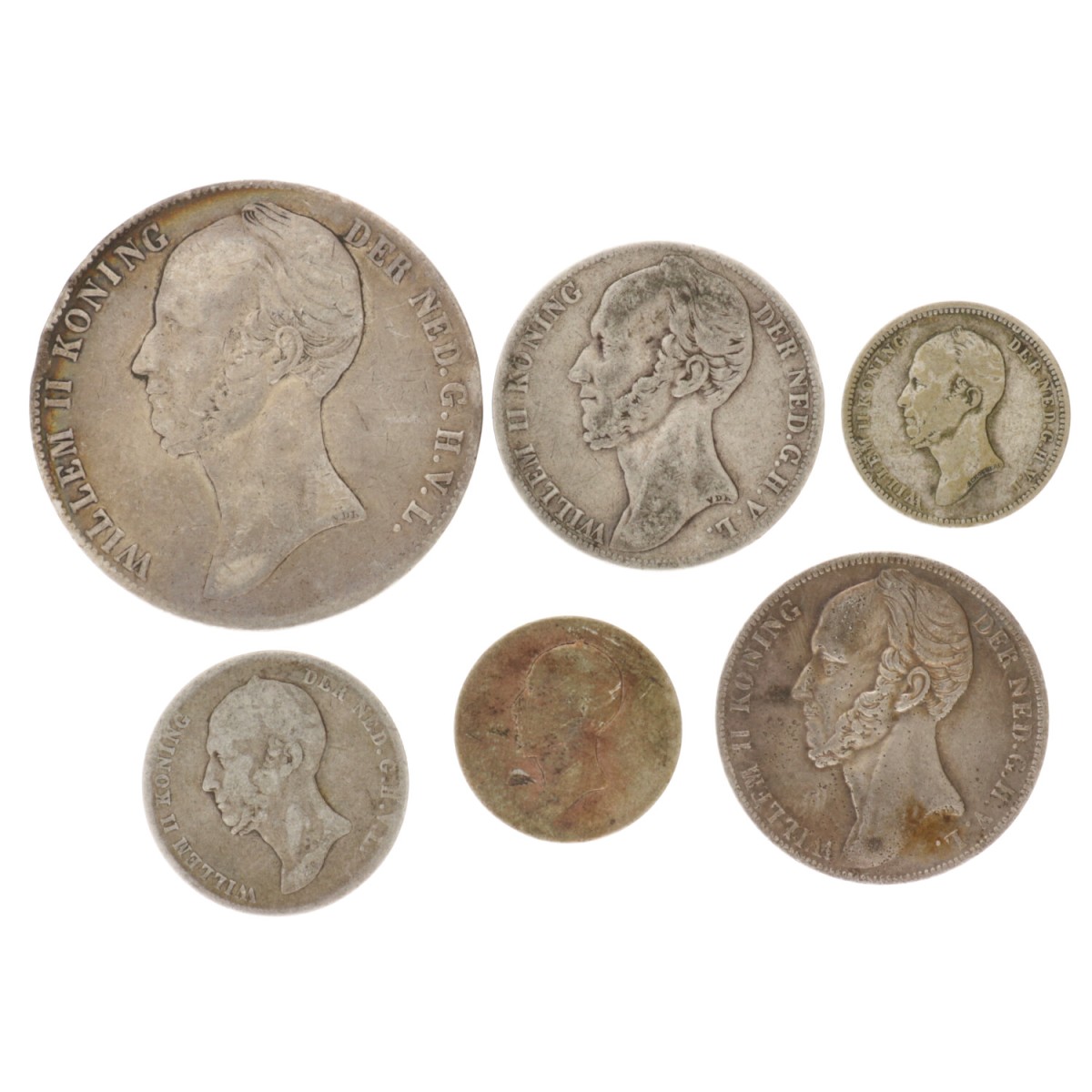 Lot (6) 2½ gulden, guldens, halve gulden en 25 cent. Willem II. 1845, 1848 en 1849. Gemiddeld Zeer Fraai.