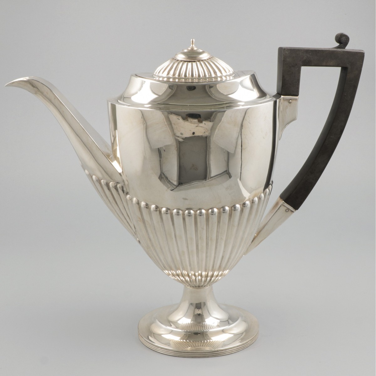 Koffiepot zilver.