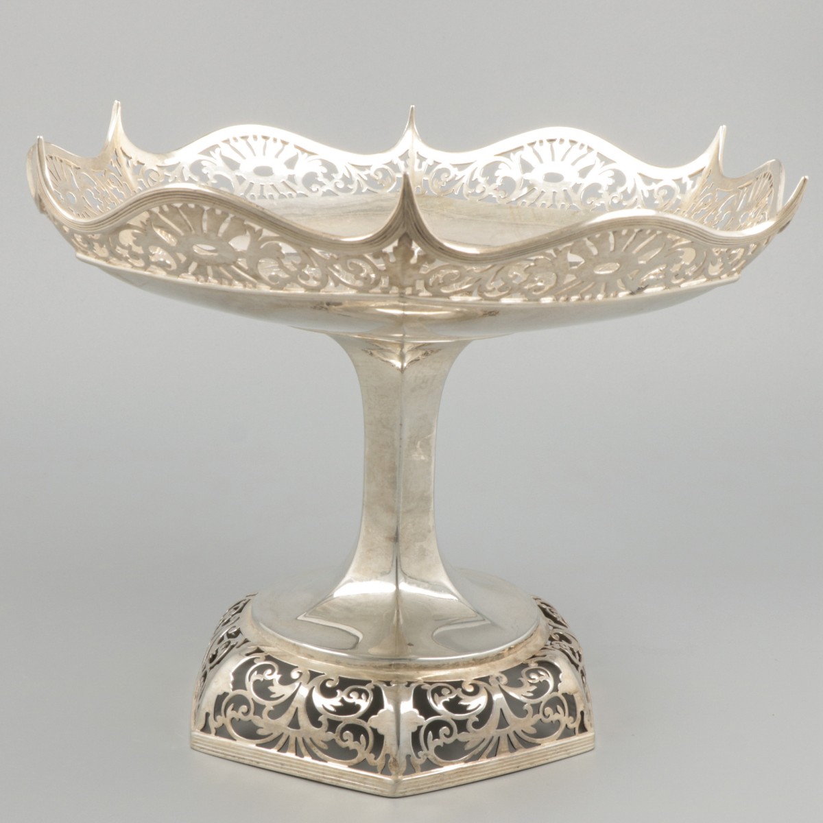 Tazza zilver.