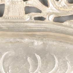 Sierschaal zilver.