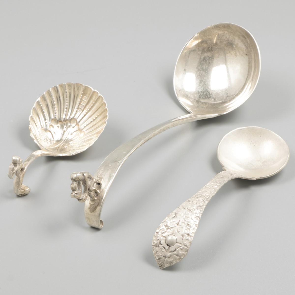 3-delig lot schepwerk zilver.