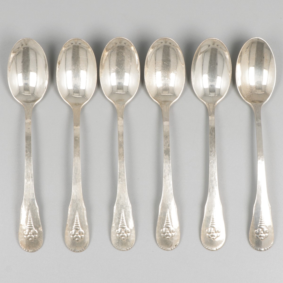 6-delige set koffie- / theelepels zilver.