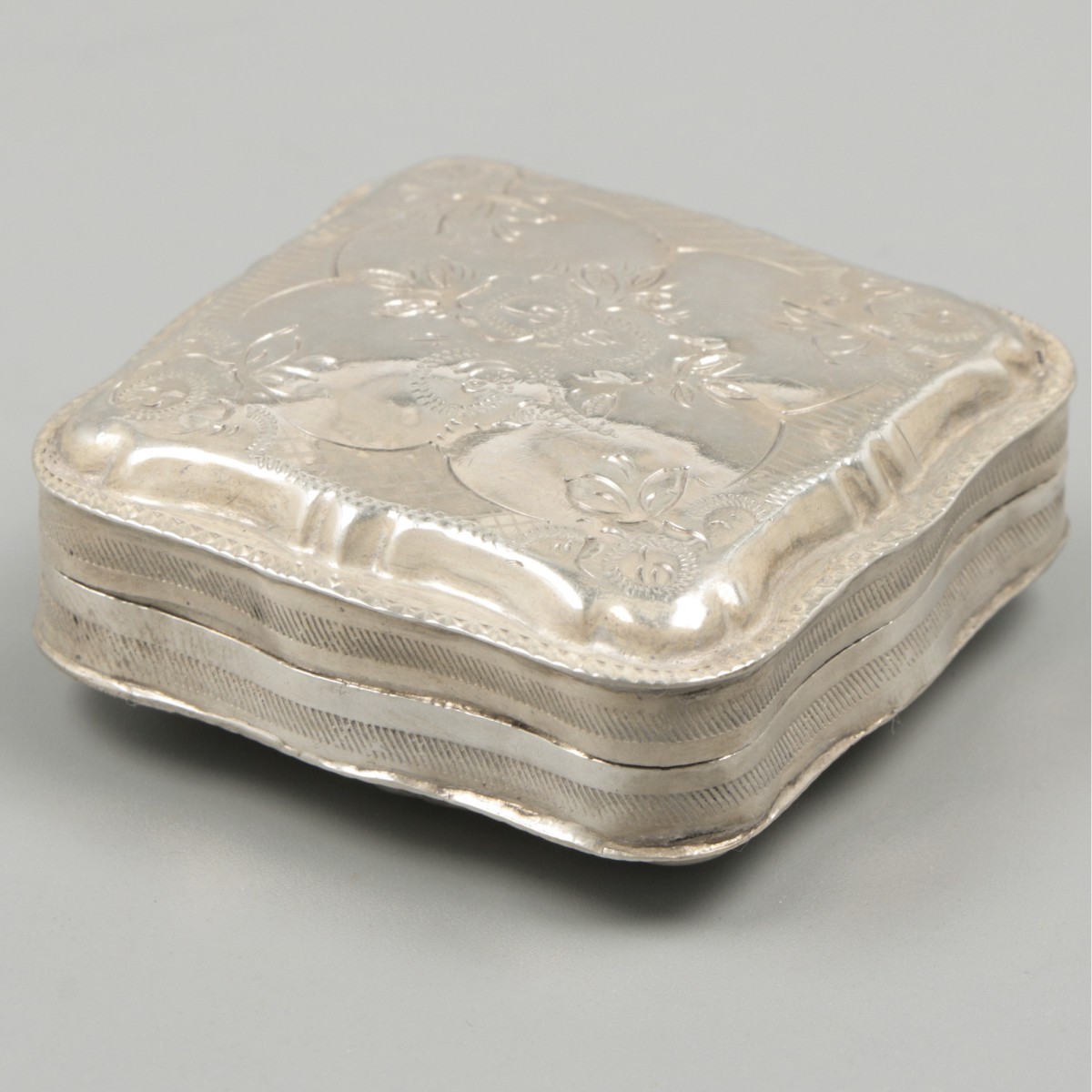 Pepermuntdoosje (Schoonhoven, Abraham van der Sluijs 1857-1881) zilver.