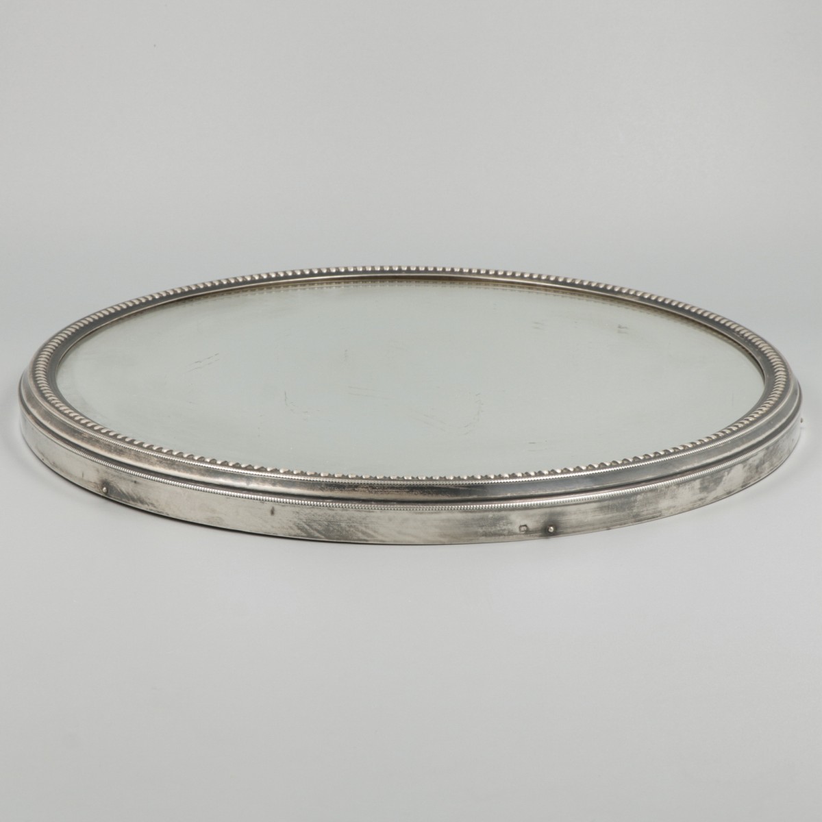 Spiegel cabaret zilver.