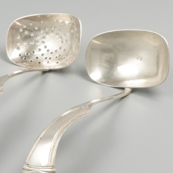 2-delige set scheplepels zilver.