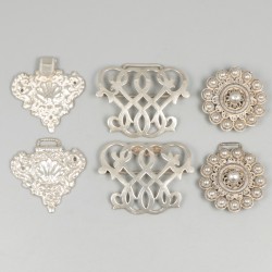 3 diverse gespen zilver.
