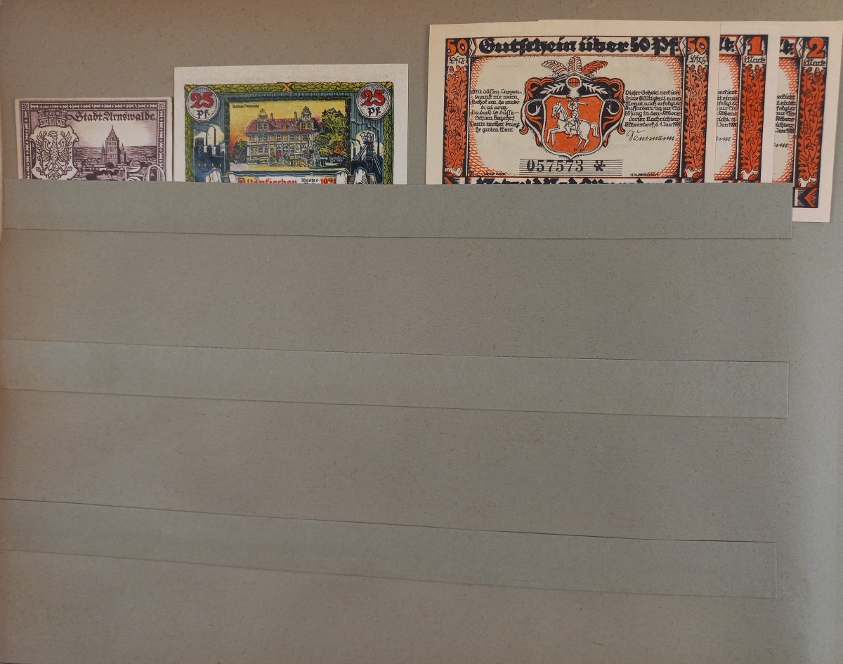 Germnay. Album 600 banknotes. Notgeld/Banknotes. Type 1920-1940. - Fine – UNC.