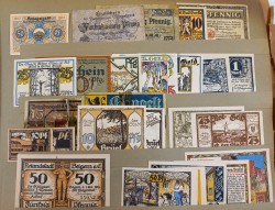 Germnay. Album 600 banknotes. Notgeld/Banknotes. Type 1920-1940. - Fine – UNC.