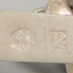 Lot naaigerei zilver.