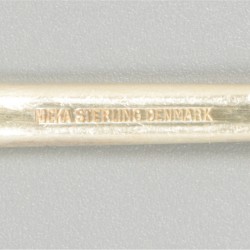 7-delig lot diverse lepels (o.a. een Corinium lepel) zilver.