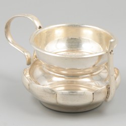 Theezeef met scharnierende lekbak zilver.