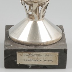 Prijsbeker Kaagweek 1960 zilver.