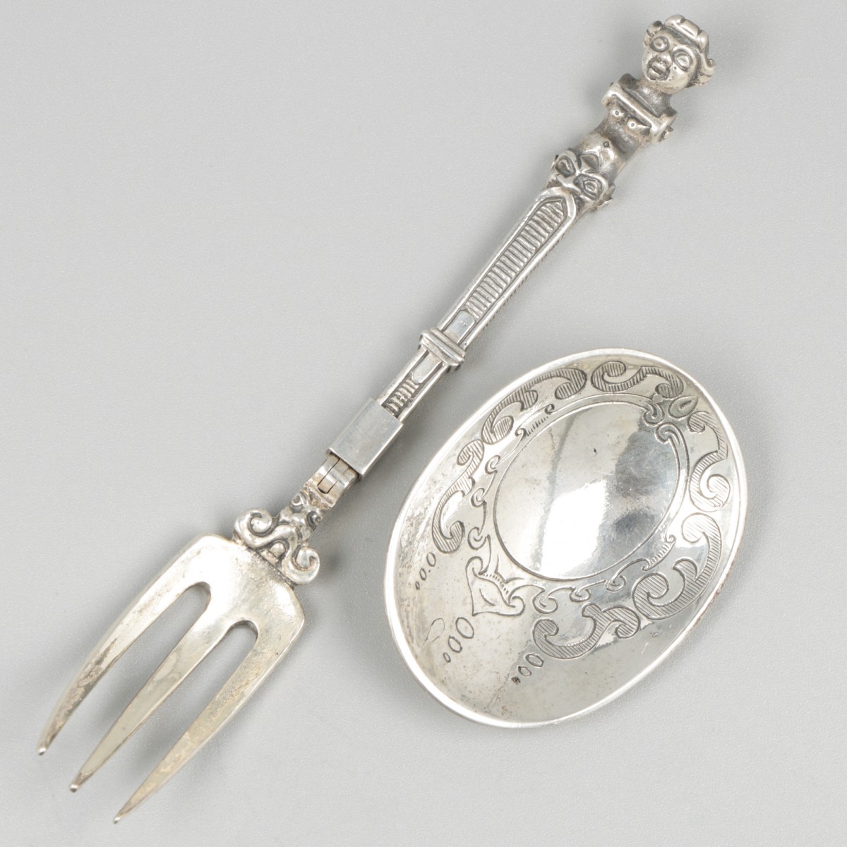 Reisbestek zilver.