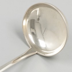 Sauslepel zilver.