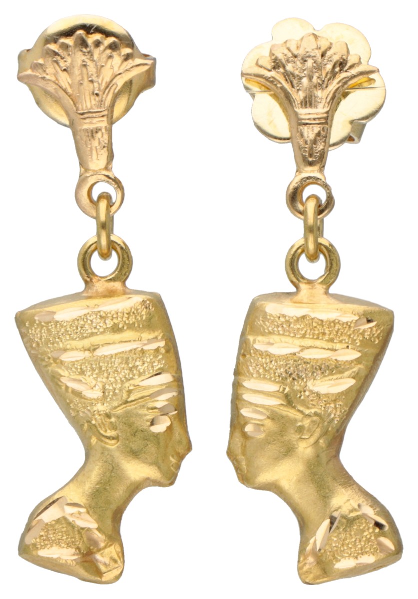 Vintage 18 kt. geelgouden oorbellen met voorstellingen van Nefertiti en papyrus planten.