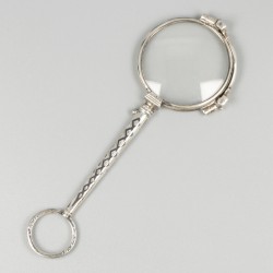 Lorgnette zilver.