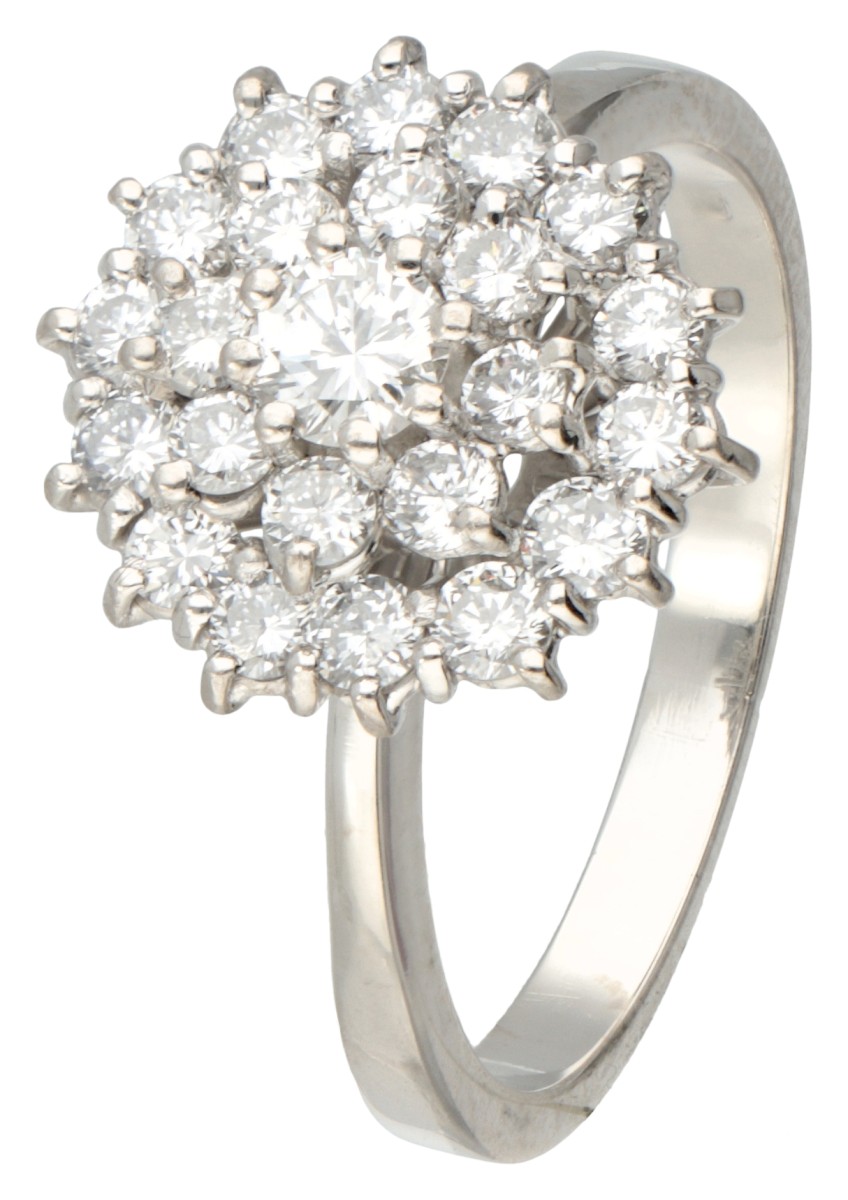 14 kt. Witgouden entourage ring bezet met ca. 0.97 ct. diamant.