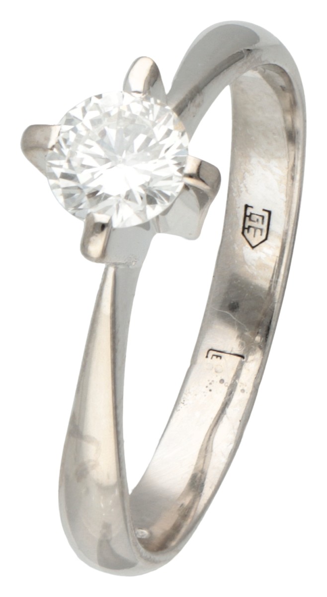 18 kt. Witgouden solitair ring bezet met ca. 0.37 ct. diamant.