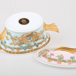 Een porseleinen terrine met Le Jardin decor. Rosenthal, Versace, eind 20e eeuw.